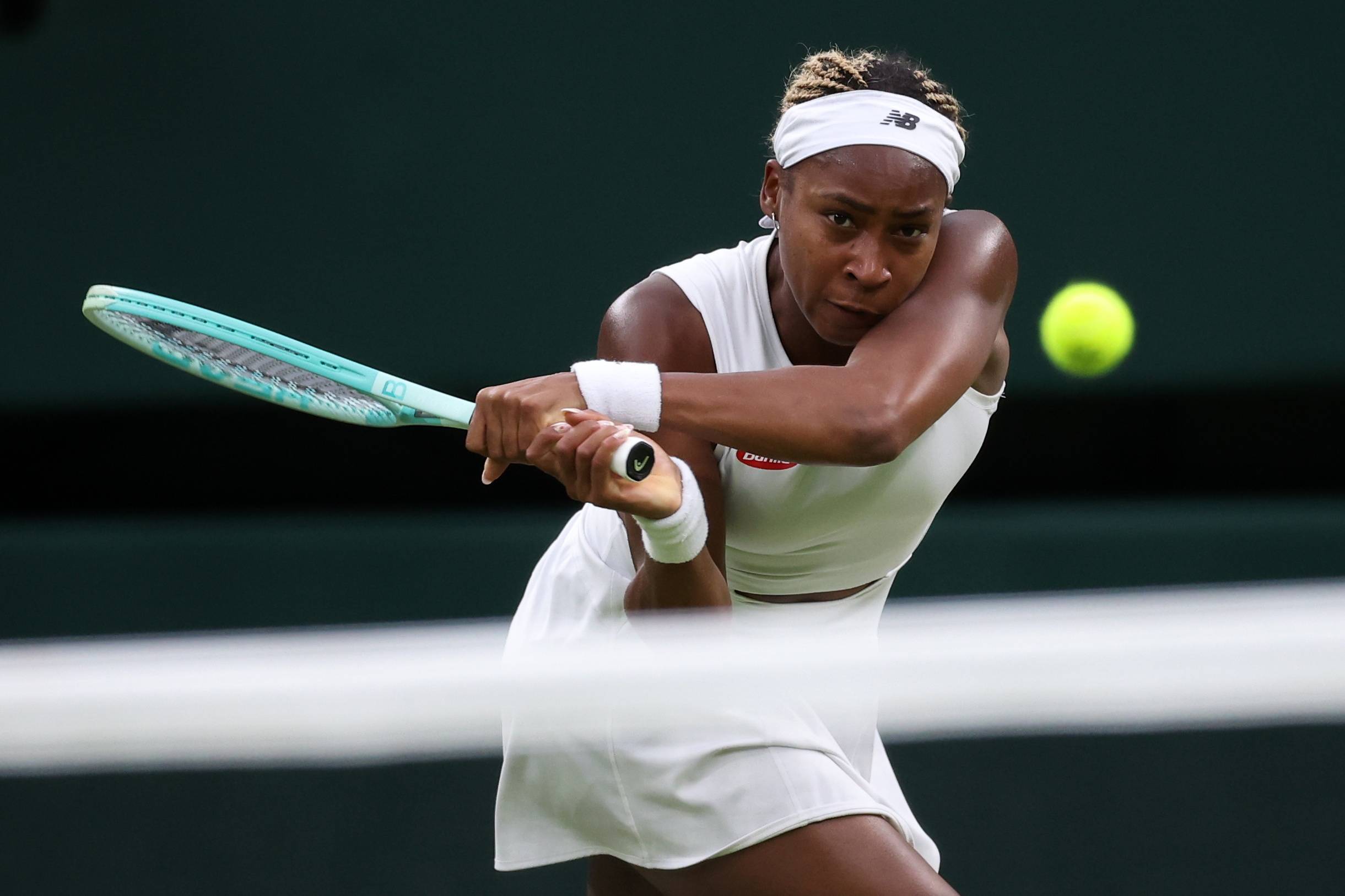 继续全力以 继续全力以