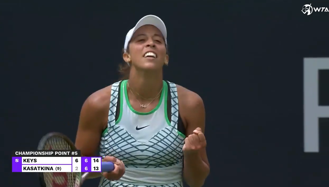 小卡在肘区 小卡在肘区